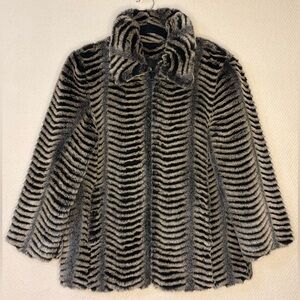 Stunning Vintage Regal herringbone faux fur coat. Size M  but fits up to L